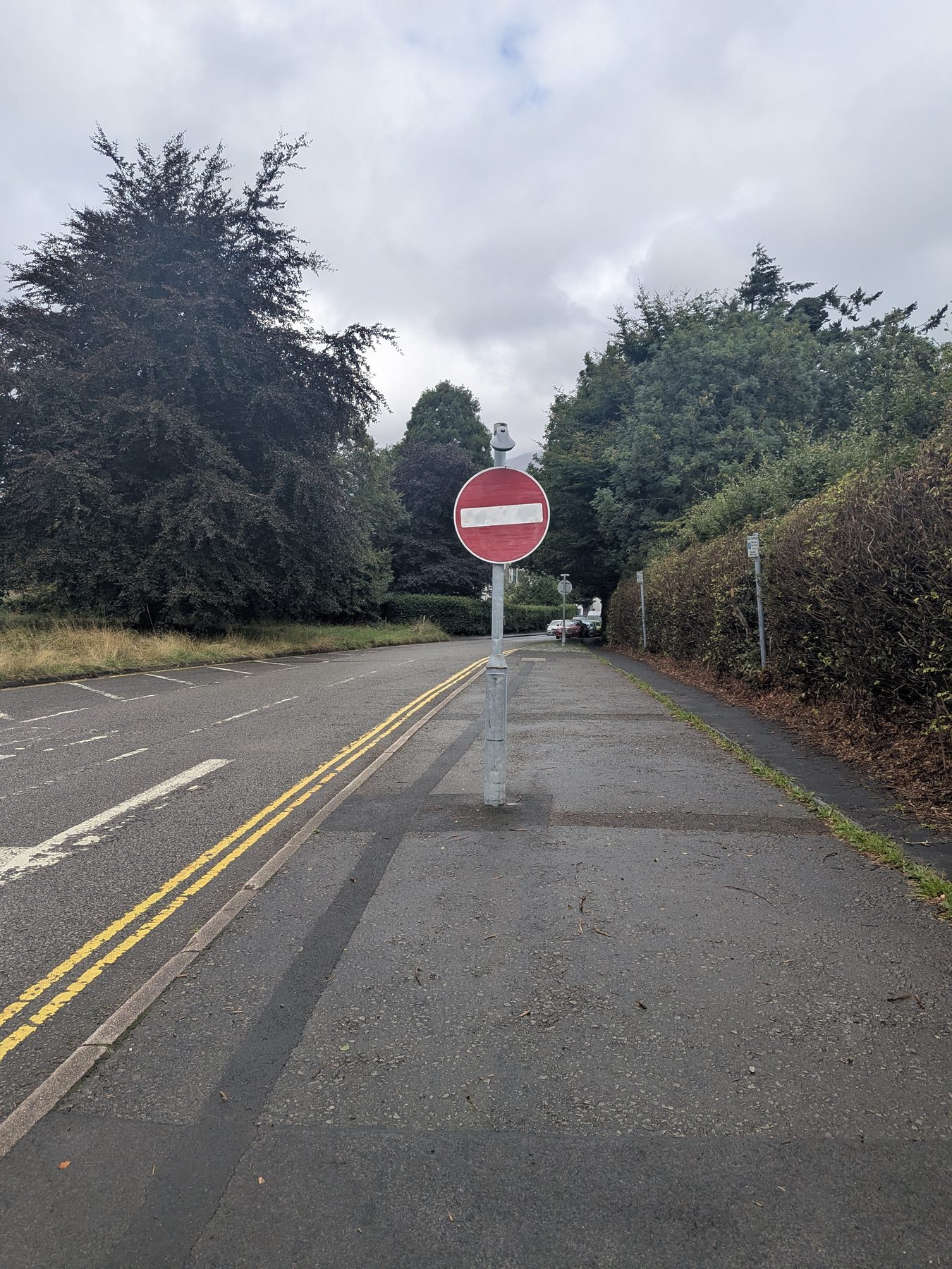 The path emerging at the no-entry signs on the walk back into Keswick town centre