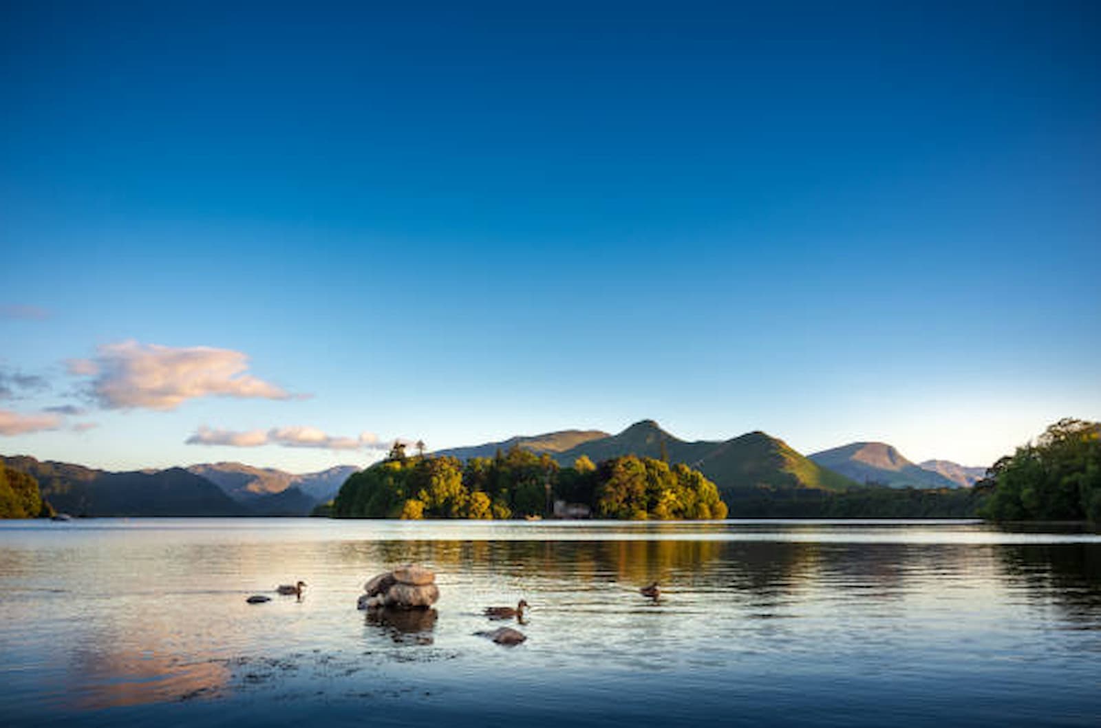 Cyclist on a Lake District mountain pass