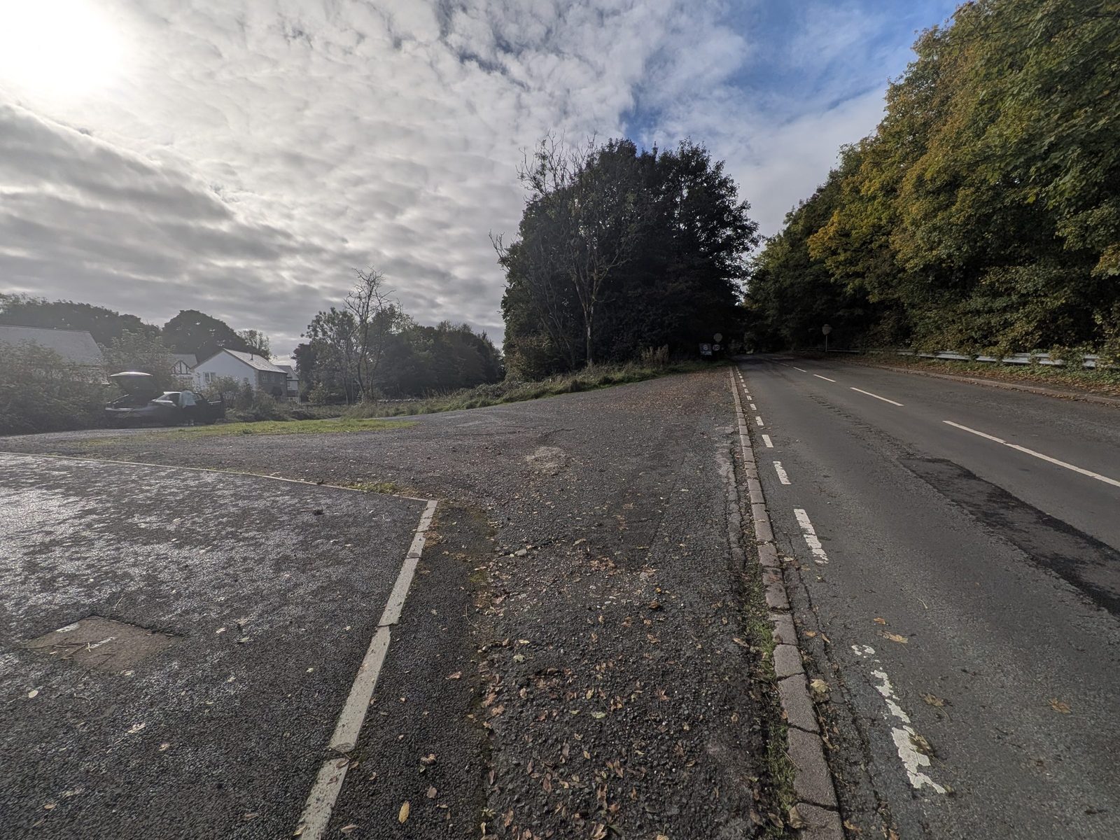 The roadside opening on Brigsteer Road, Kendal, where we parked for Scout Scar