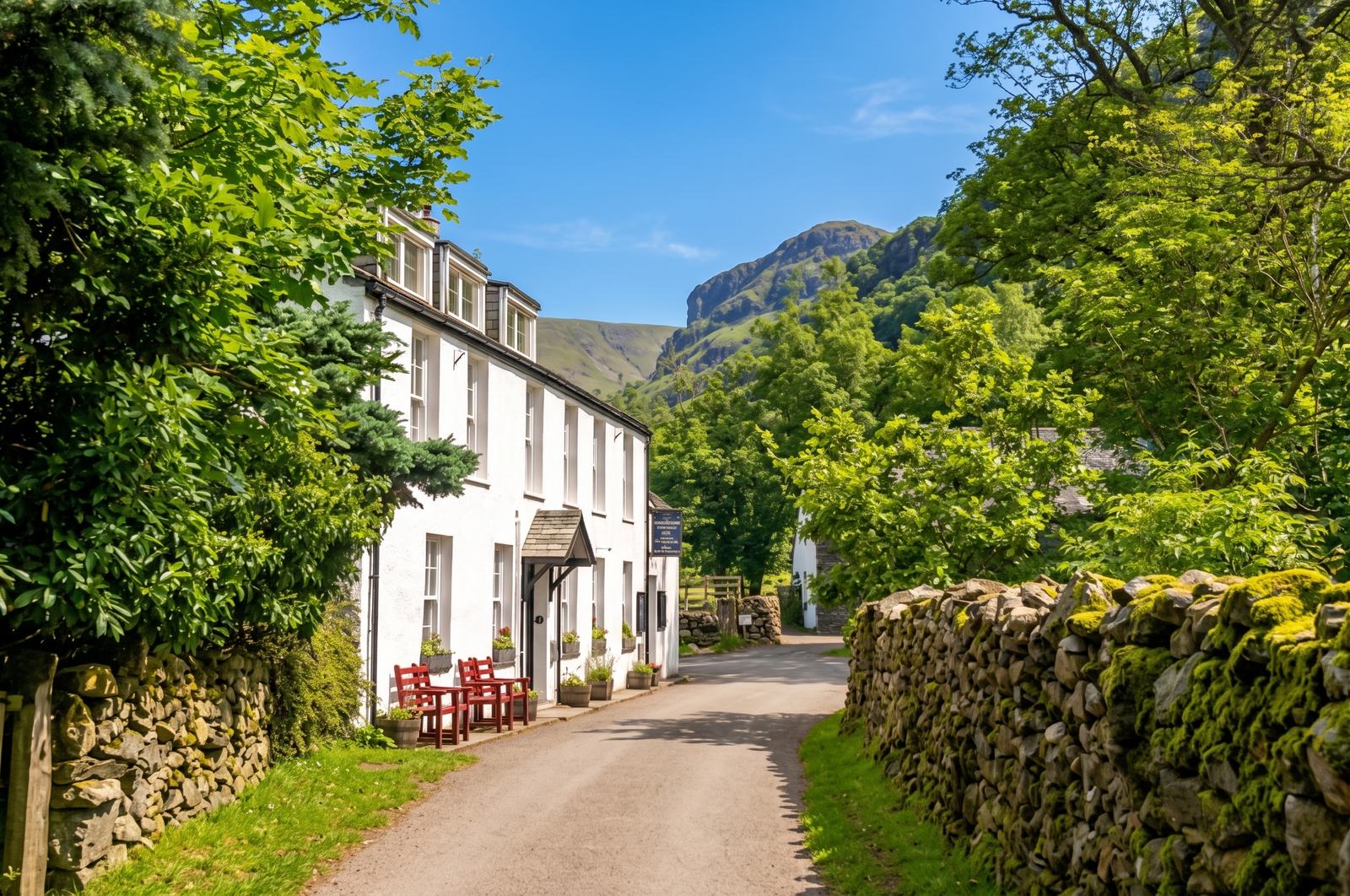 Stonethwaite village in Borrowdale, the start of the walk up Langstrath to Black Moss Pot